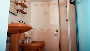 Towels - Gartenzimmer mit Alkoven by Interhome (Cellino Attanasio)