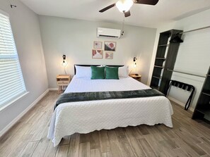 1 bedroom, travel cot, free WiFi, bed sheets