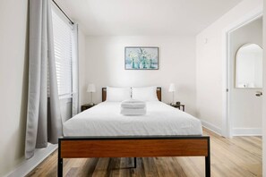 2 Schlafzimmer, Bügeleisen/Bügelbrett, WLAN, Bettwäsche