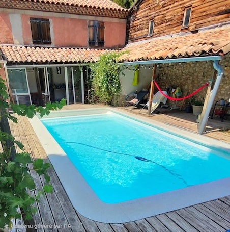 Pool. Studio "La Farigoulette" with Shared Pool, Private Terrace and Wi-Fi