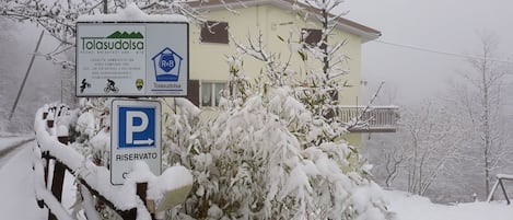住宿地面