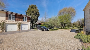 Enceinte de lâhĂ©bergement