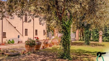 Facciata della struttura