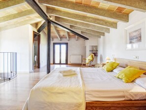 Internet - Modernes Landhaus mit Pool, Klimaanlage und WLAN by Interhome (Can Picafort)