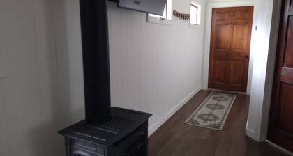 Deluxe Cabin H at Elk Creek Escape