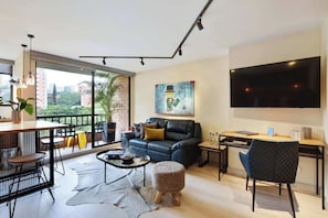 Tabla de planchar con plancha y wifi gratis