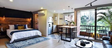 复式房 | 熨斗/熨衣板、免费 WiFi