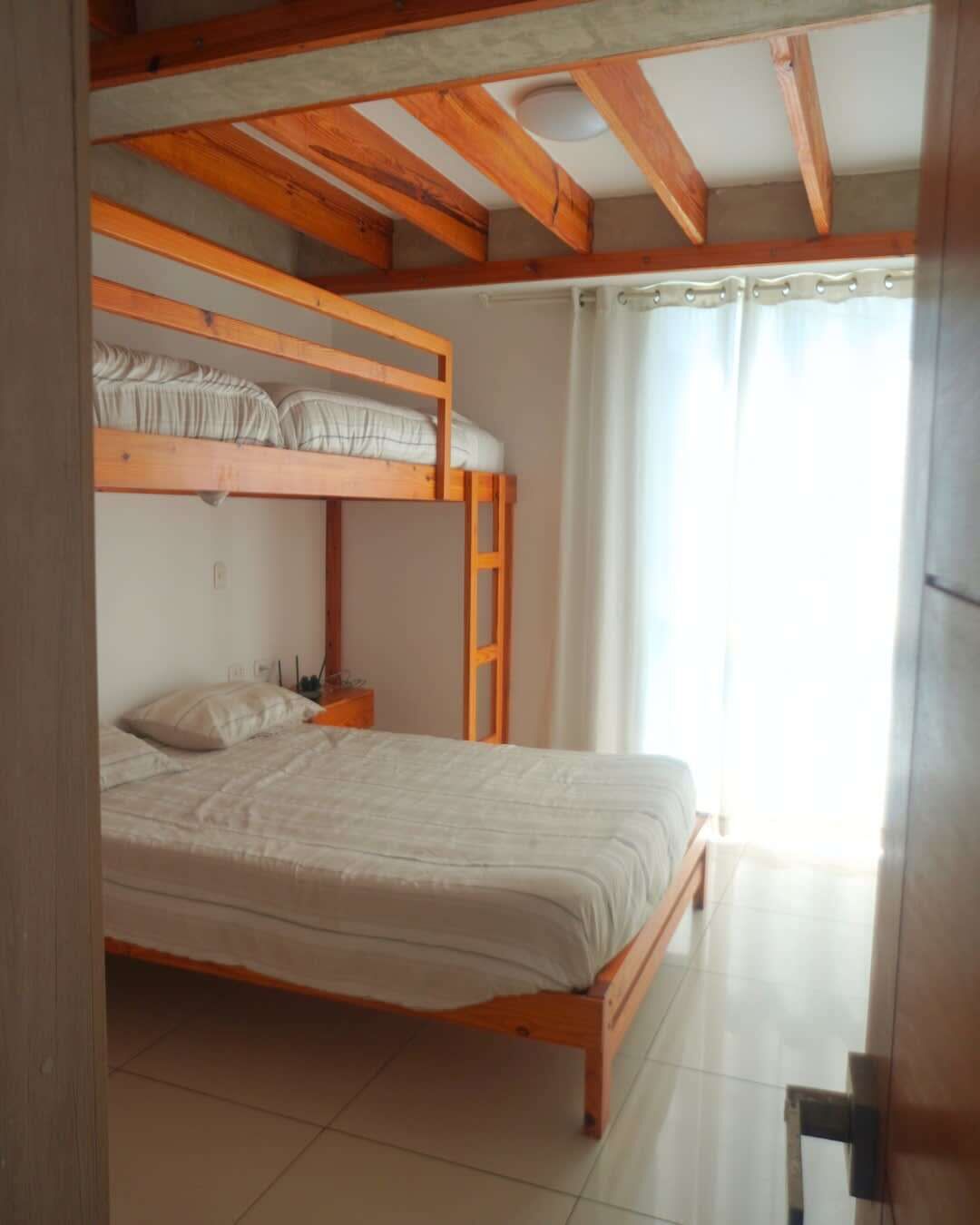 4 bedrooms, WiFi, bed sheets