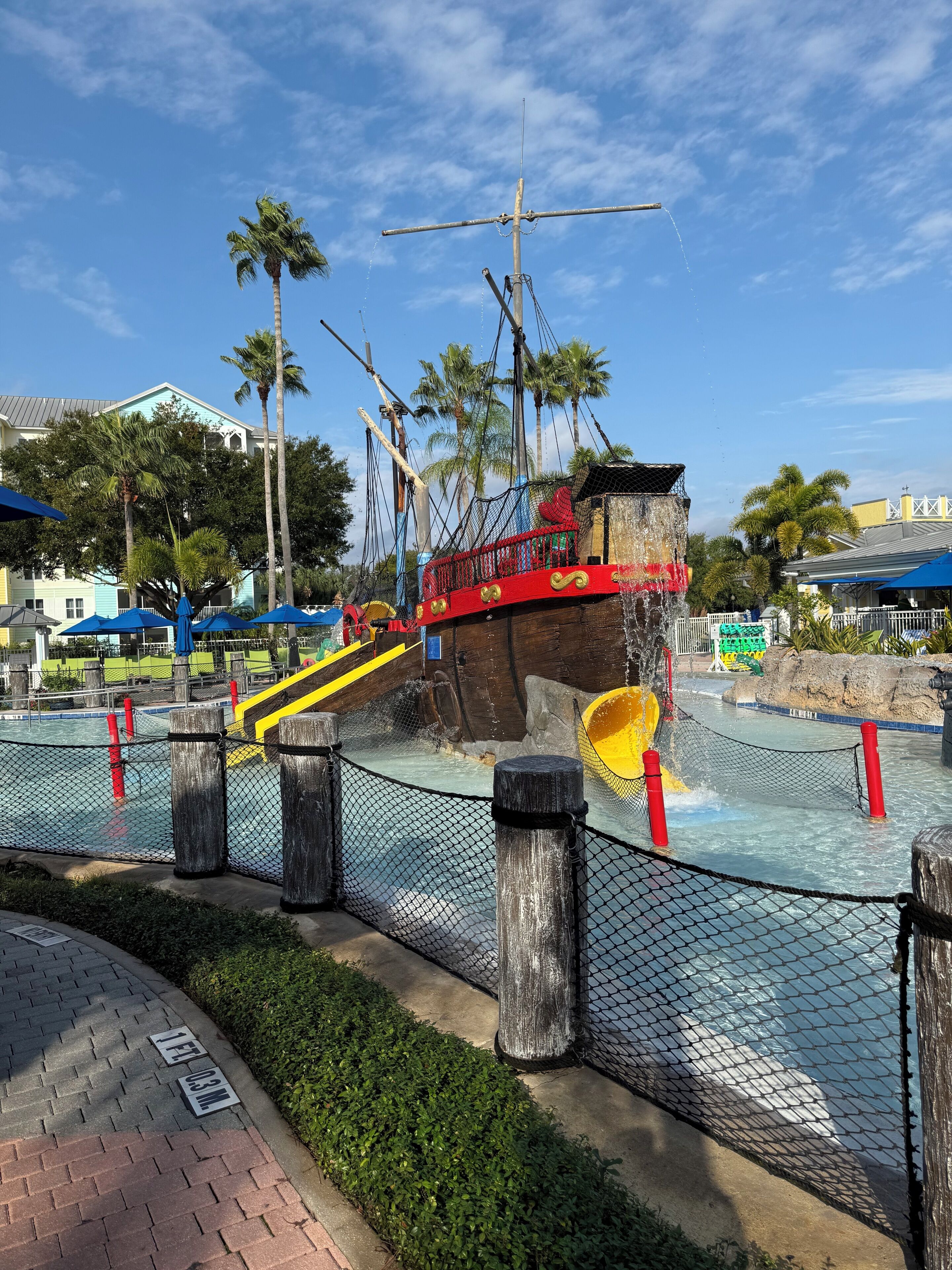 Ulkouima-allas, lämmitetty uima-allas