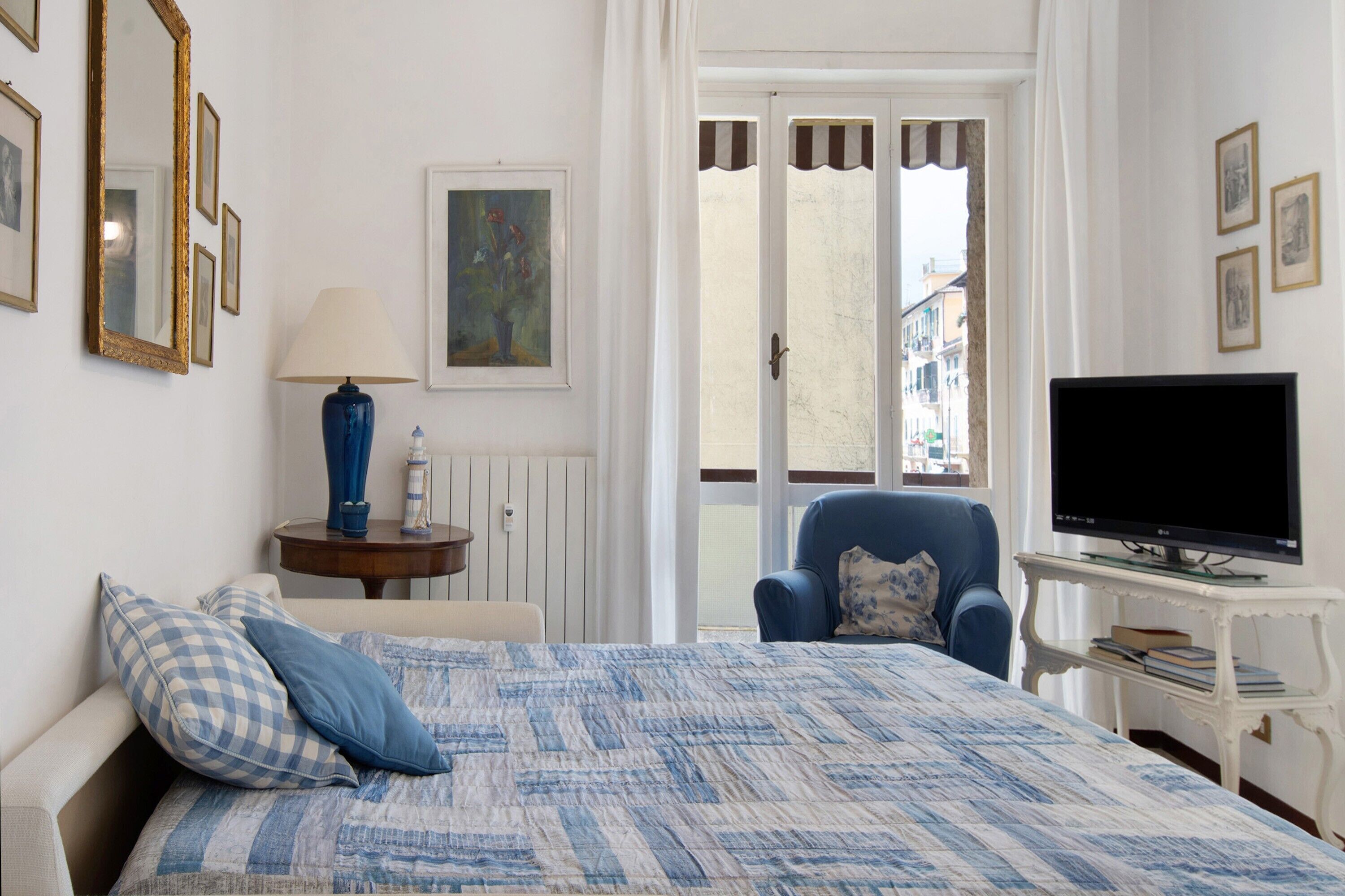 1 chambre, fer et planche à repasser, Wi-Fi