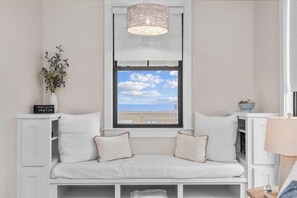 Interior - Beach Views | 4 Beds | Coastal Luxury Retreat | Sl (Port Bolivar)