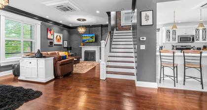 Old Louisville Charm with Modern Amenities - On a Brick-Lined Quaint Street