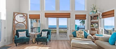 Smart TV, books, stereo