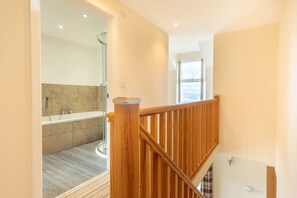 Interior - Groeslon Uchaf (Caernarfon)