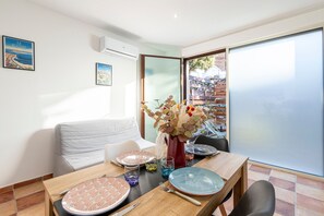 Dining - L'Appartement Cinto - Proche de L'île Rousse (Santa-Reparata-di-Balagna)