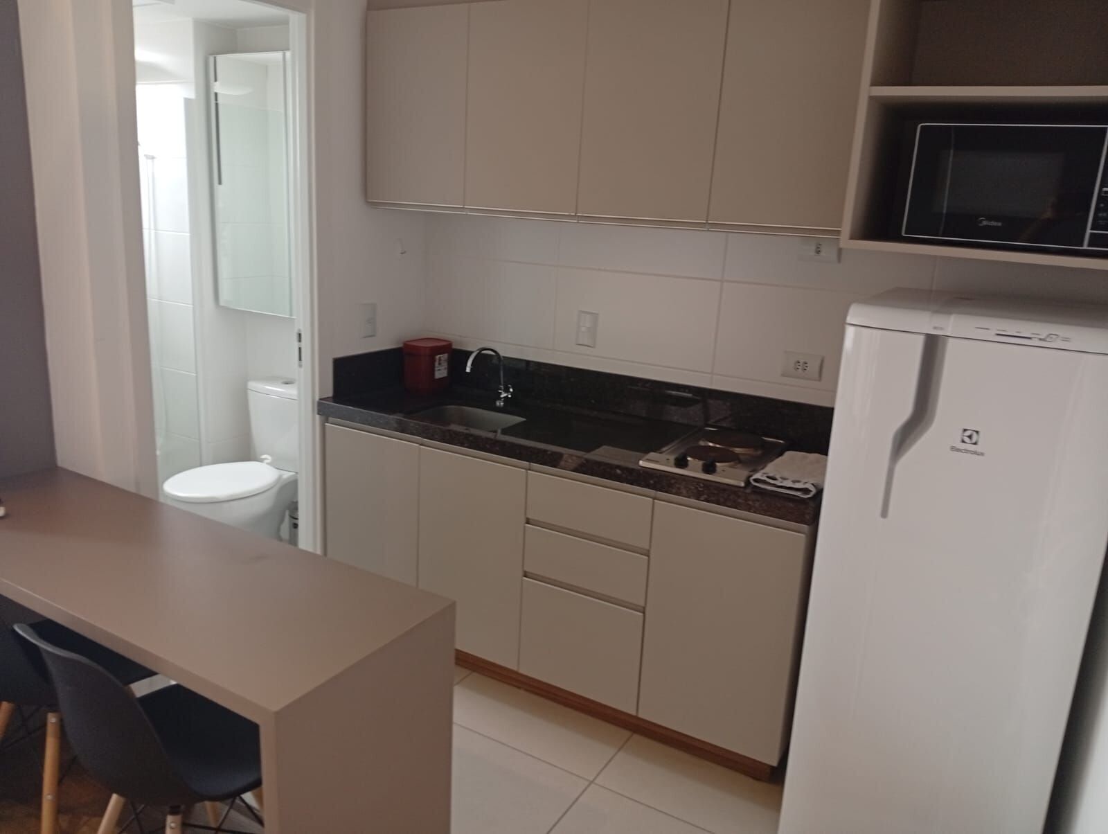 Basic Apartment | Private kitchen