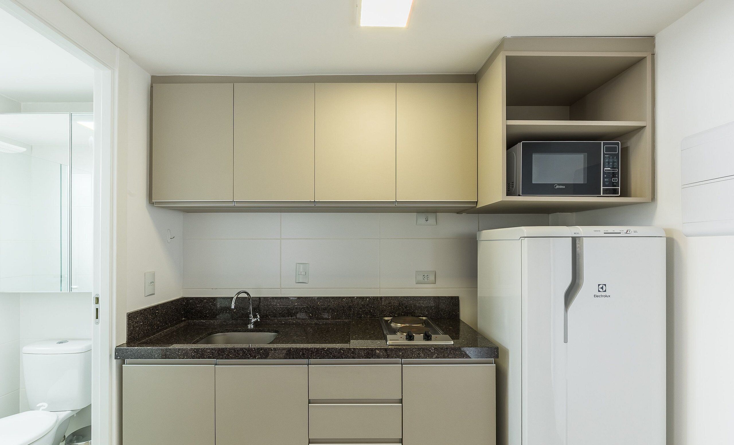 Basic Apartment | Private kitchen