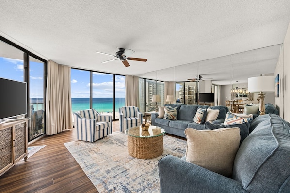 Smart TV - New listing: Edgewater Tower 1, 6th Floor, Beachfront, Golf, Heated Pools/Spas (Panama City Beach)