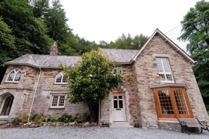 Exterior - Ladye Park (Liskeard)