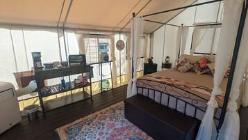 Tenda Luxury, vista fiume | Wi-Fi gratuito