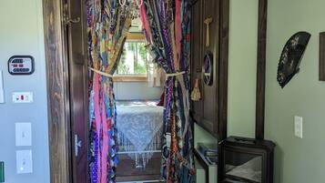 Design Cabin, River View | Wi-fi percuma