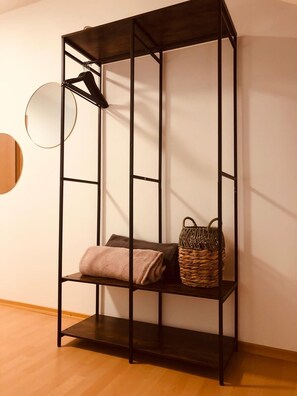 مكتب وواي فاي مجانًا