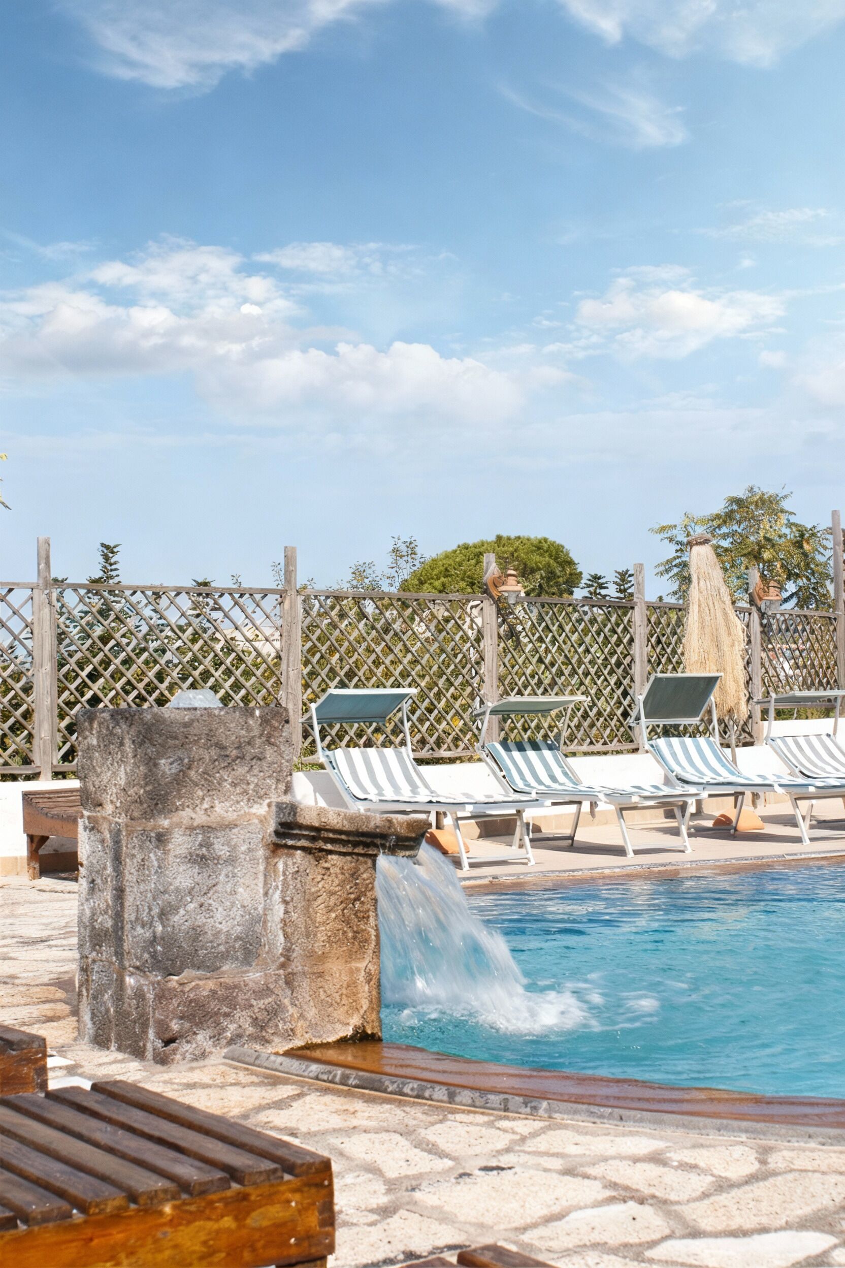 Piscine extérieure (ouverte en saison)