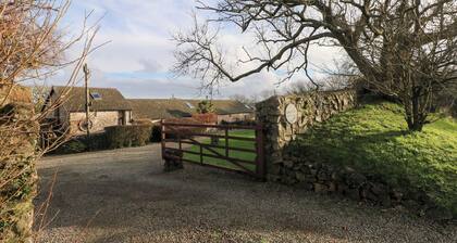 8 Rogeston Cottages