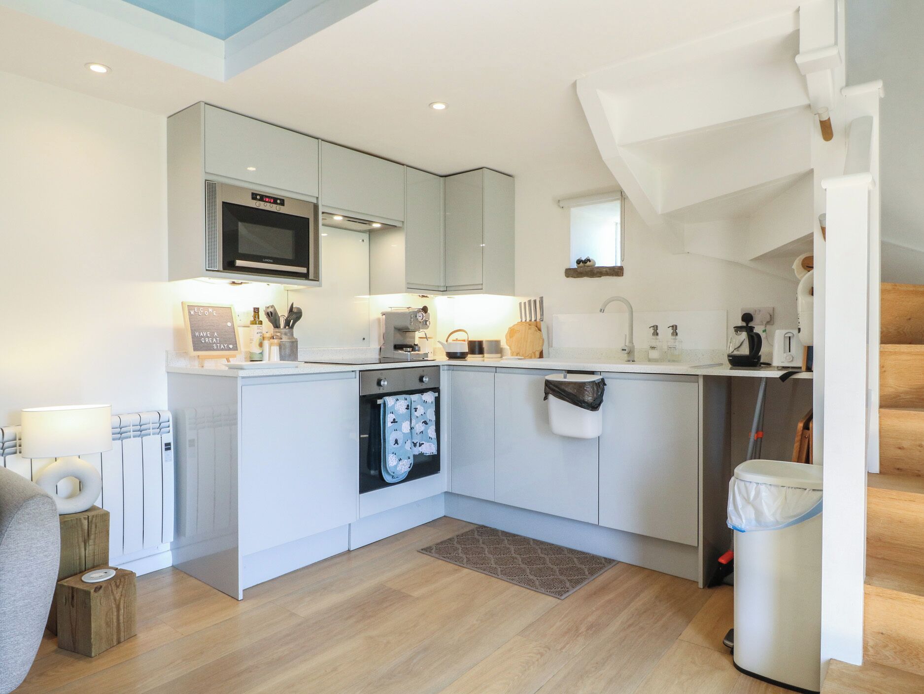 Cottage | Interior