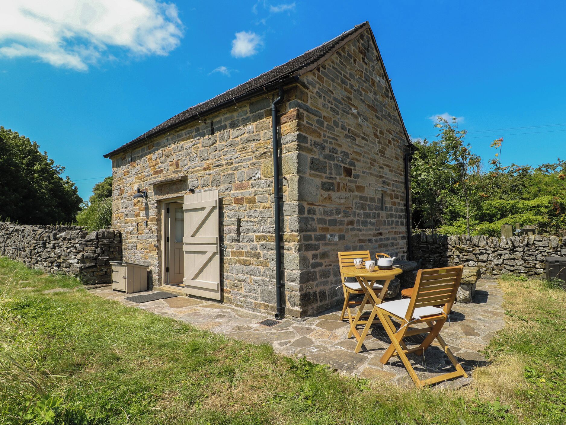 Cottage | Outdoor dining