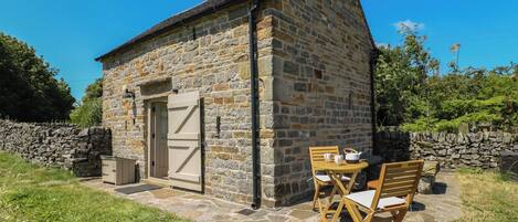 Cottage | Outdoor dining
