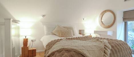 1 개의 침실, 각각 다른 스타일의 인테리어, 각각 다르게 가구 비치, 무료 WiFi