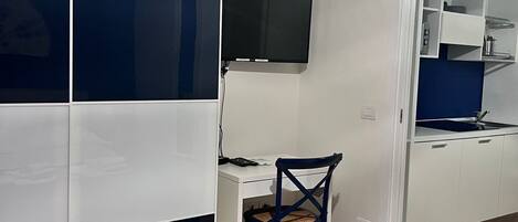 1 chambre, fer et planche Ă repasser, Wi-Fi, literie fournie