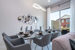 Dineren