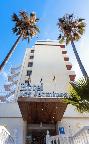 Front of property - Apartamentos Los Jazmines (Torremolinos)