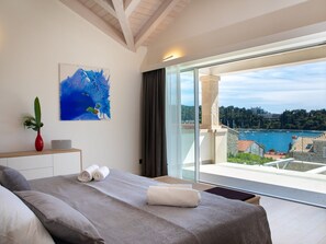 1 habitación y caja de seguridad en la habitación 