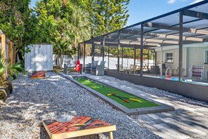 Property grounds - Pet-Friendly Pool + Putting Green | Seminole (Seminole)