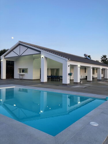 CASA RURAL EL CANTO, ideal for families and groups