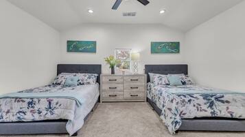 1 bedroom, internet, bed sheets