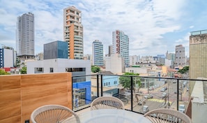 Eenvoudig appartement | Buiten dineren