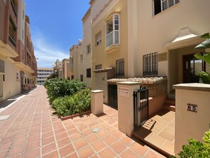 Exterior - Apartment in Nerja Near Torrecilla Beach (Nerja)