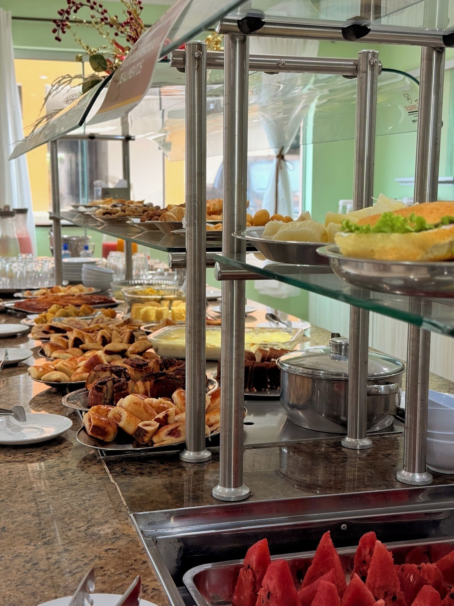 Free daily buffet breakfast