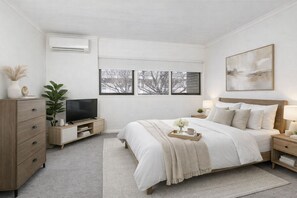 In-room safe, WiFi - North Adelaide Townhouse (North Adelaide)