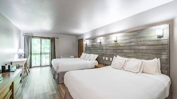 1 bedroom, desk, WiFi