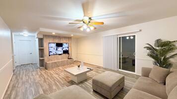 Smart-tv och böcker