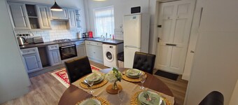 Ushaw Hilltop View- Comfortable 2-Bed Home Near University & Durham City