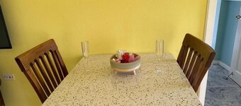 Cozy 1-bedroom apartment in fantastic Castries with AC