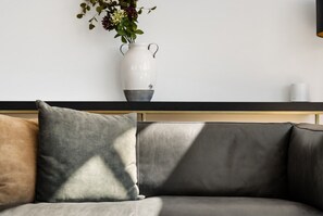 Interior - Modern Wanaka Escape with Panoramic Mt Roy Views (Wānaka)