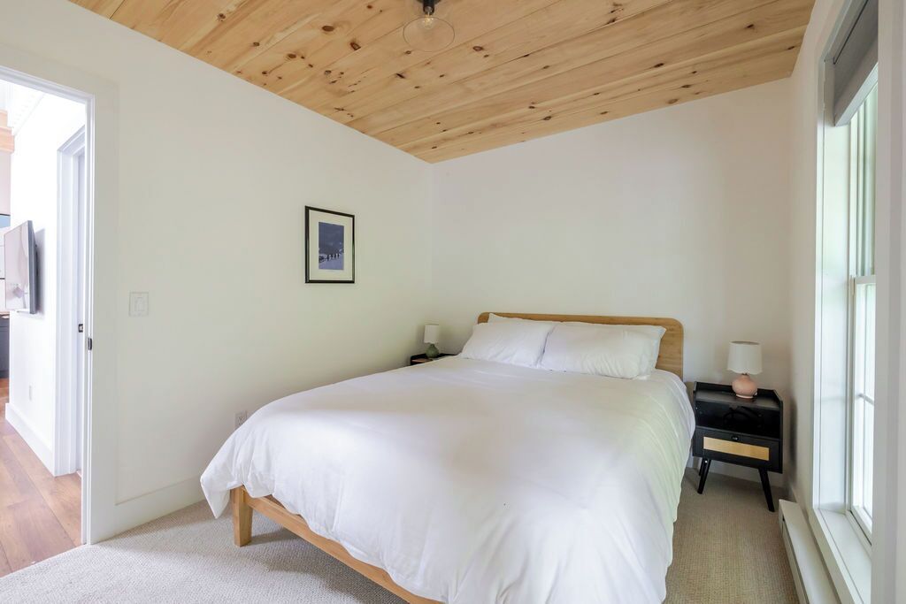 3 makuuhuonetta, silitysrauta/-lauta, vauvan matkasänky, ilmainen Wi-Fi