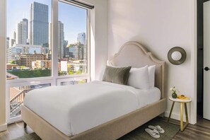 2 bedrooms, desk, iron/ironing board, travel cot - Luxury Penthouse Loft w/Terrace  507 | River North (Chicago)